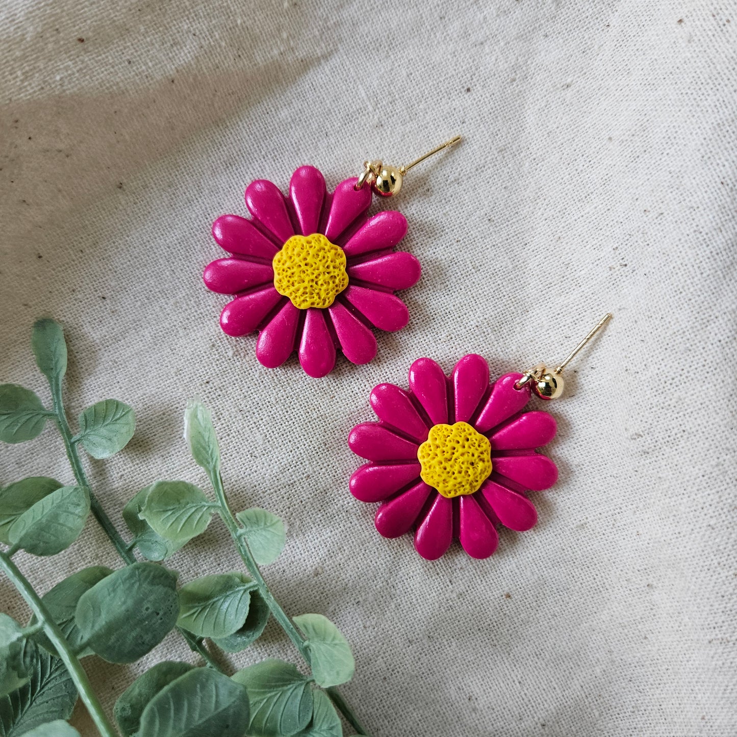 Fuscia Daisy Handmade Polymer Clay Earrings